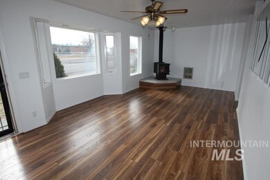 542 Robbins Ave, Twin Falls, ID 83301 - photo 2