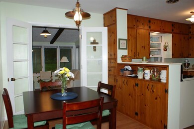 3422 Mcclain Dr, Cedar Falls, IA 50613 - photo 5