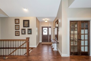 411 Andover Dr, Oswego, IL 60543 - photo 2