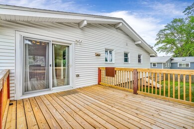 10 Buttercup Ln, Medway, MA 02053 - photo 5