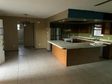 765 SE Floresta Dr, Port Saint Lucie, FL 34983 - photo 2