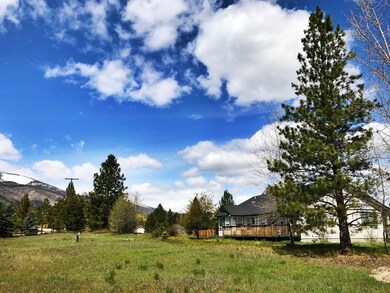 214 Blodgett Camp Yard Area