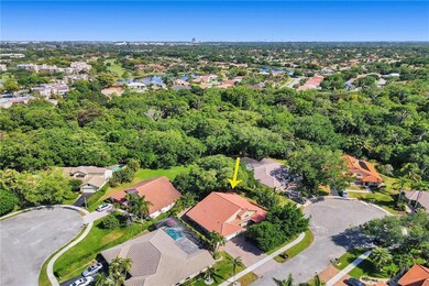 1940 W Oak Knoll Cir, Davie, FL 33324 - photo 3