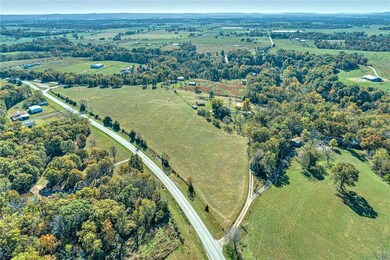 19947 Highway 16, Siloam Springs, AR 72761 - photo 4