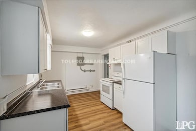 unlisted-address, Toledo, OH 43606 - photo 7