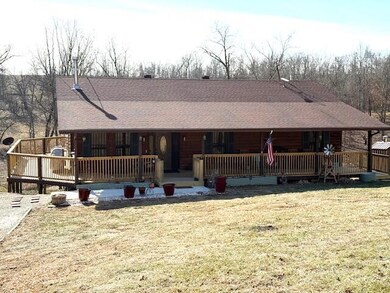 7528 Newkirk Rd, Mountain Grove, MO 65711 - photo 2