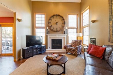 3915 Forest View Ct NE, Cedar Rapids, IA 52411 - photo 6