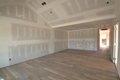 8999 S Carolina 9, Inman, SC 29349 - photo 3