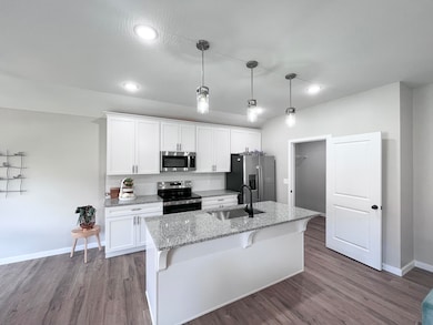 1301 N Maxine Ave, Nixa, MO 65714 - photo 7