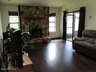 Living Dining 2