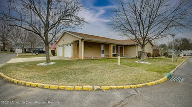 401C Fuchsia Plaza, Monroe Township, NJ 08831 - photo 2