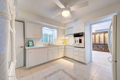 6545 Floridana Ave, Melbourne Beach, FL 32951 - photo 5