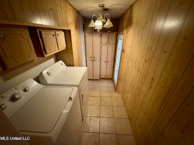 1103 N Yale St, Cleveland, MS 38732 - photo 6