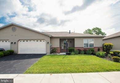 134 Leonard Ln, Harrisburg, PA 17111 - photo 4