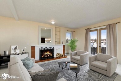 06-Living Room 20210323-DW-8201_Final