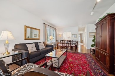 36 Phoenix Ave unit A, Morristown, NJ 07960 - photo 3