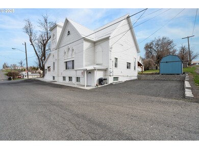 402 E Main St, Weston, OR 97886 - photo 5