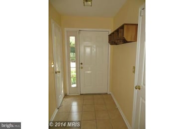 7371 Eden Brook Dr, Columbia, MD 21046 - photo 2