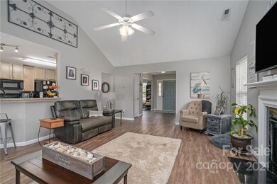 405 Riverglen Dr NW, Concord, NC 28027 - photo 6