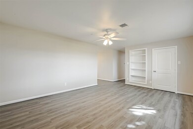 315 S 8th St, Beasley, TX 77417 - photo 7