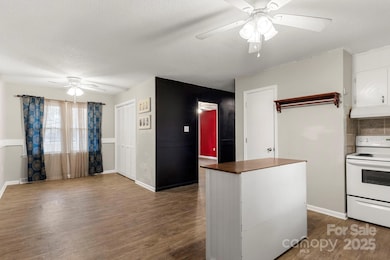 604 Coldstream Cir, Chester, SC 29706 - photo 6