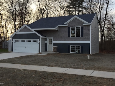 2670 Jolly Roger Dr, Wayland, MI 49348 - photo 2