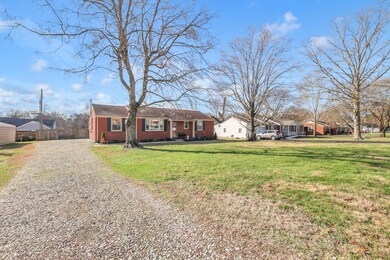 108 Darden Place, Columbia, TN 38401 - photo 3