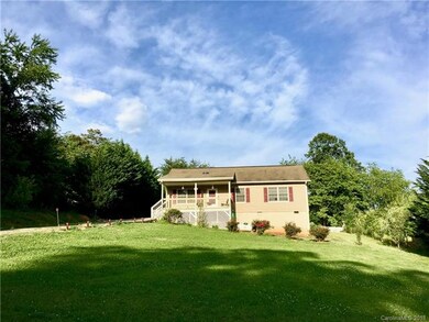 16 Ramona Dr, Leicester, NC 28748 - photo 3