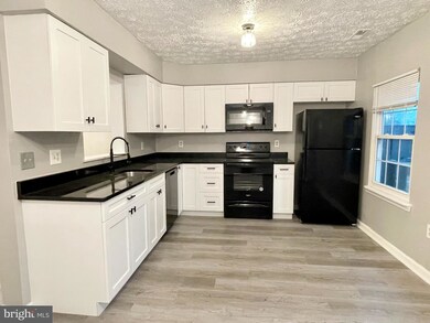 18674 Winding Creek Place, Germantown, MD 20874 - photo 6