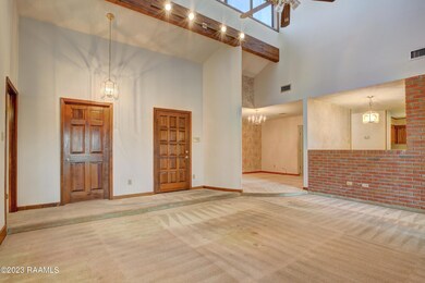 122 Briaroak-8
