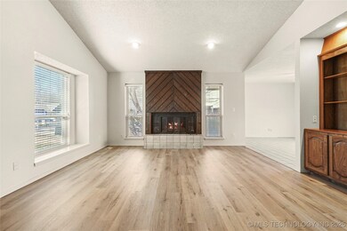 2508 W Canton Place, Broken Arrow, OK 74012 - photo 5