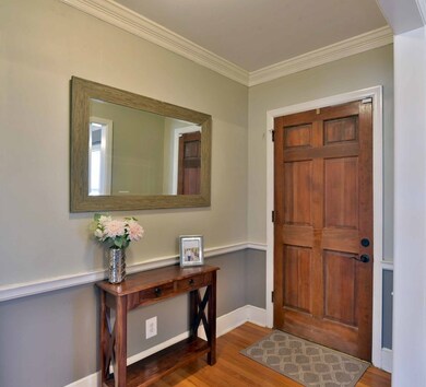 2110 Lullwater Rd, Albany, GA 31707 - photo 2