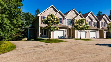 28 Lilac Ln, Newmarket, NH 03857 - photo 2