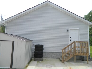 1530 S Spring St, Manchester, TN 37355 - photo 5