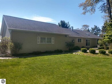 373 N Huron Rd, Au Gres, MI 48703 - photo 7