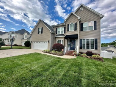 1021 Ayrshire Ln, Dallas, NC 28034 - photo 2