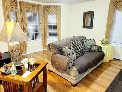 12 Lilac Ln, Worcester, MA 01607 - photo 2