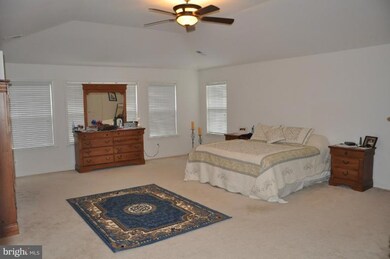 10279 Stewards Chance Ln, White Plains, MD 20695 - photo 7