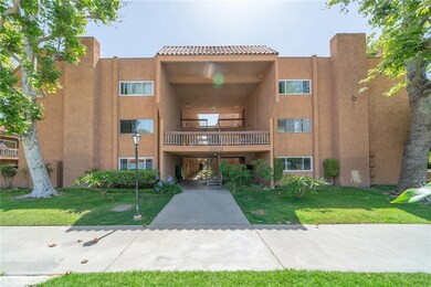 6600 Warner Ave unit 186, Huntington Beach, CA 92647 - photo 2