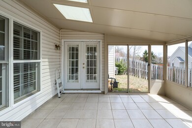 11213 Silversmith Ln, Fredericksburg, VA 22407 - photo 4