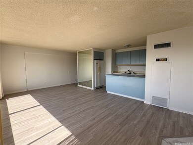 Discovery Bay Center unit 3616, Honolulu, HI 96815 - photo 5