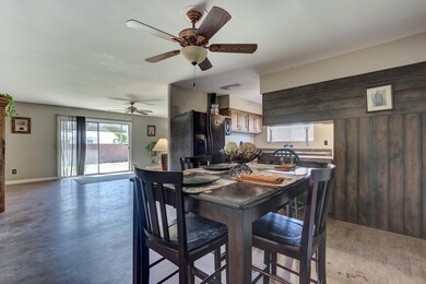 6039 W Pinchot Ave-8 - Copy