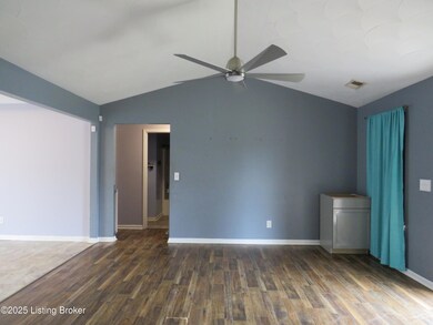 108 Bertram Ct, Bardstown, KY 40004 - photo 5