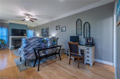 2857 Willoughby Ct, Burlington, NC 27215 - photo 4