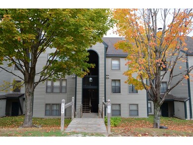 22 Harrison Ln unit L-205, Ludlow, VT 05149 - photo 3