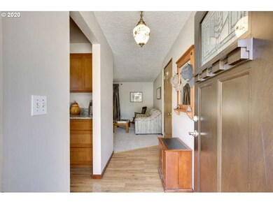 Entrance/Foyer