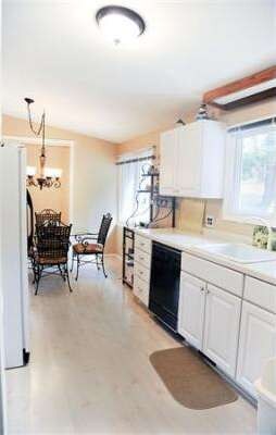 67 Green St, Ashland, MA 01721 - photo 4