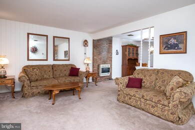 923 Hunt Blvd, Atco, NJ 08004 - photo 2