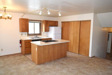 3947 Lunar Dr unit 1, Anchorage, AK 99504 - photo 3