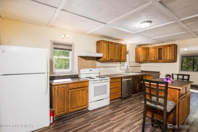 Kitchen 3